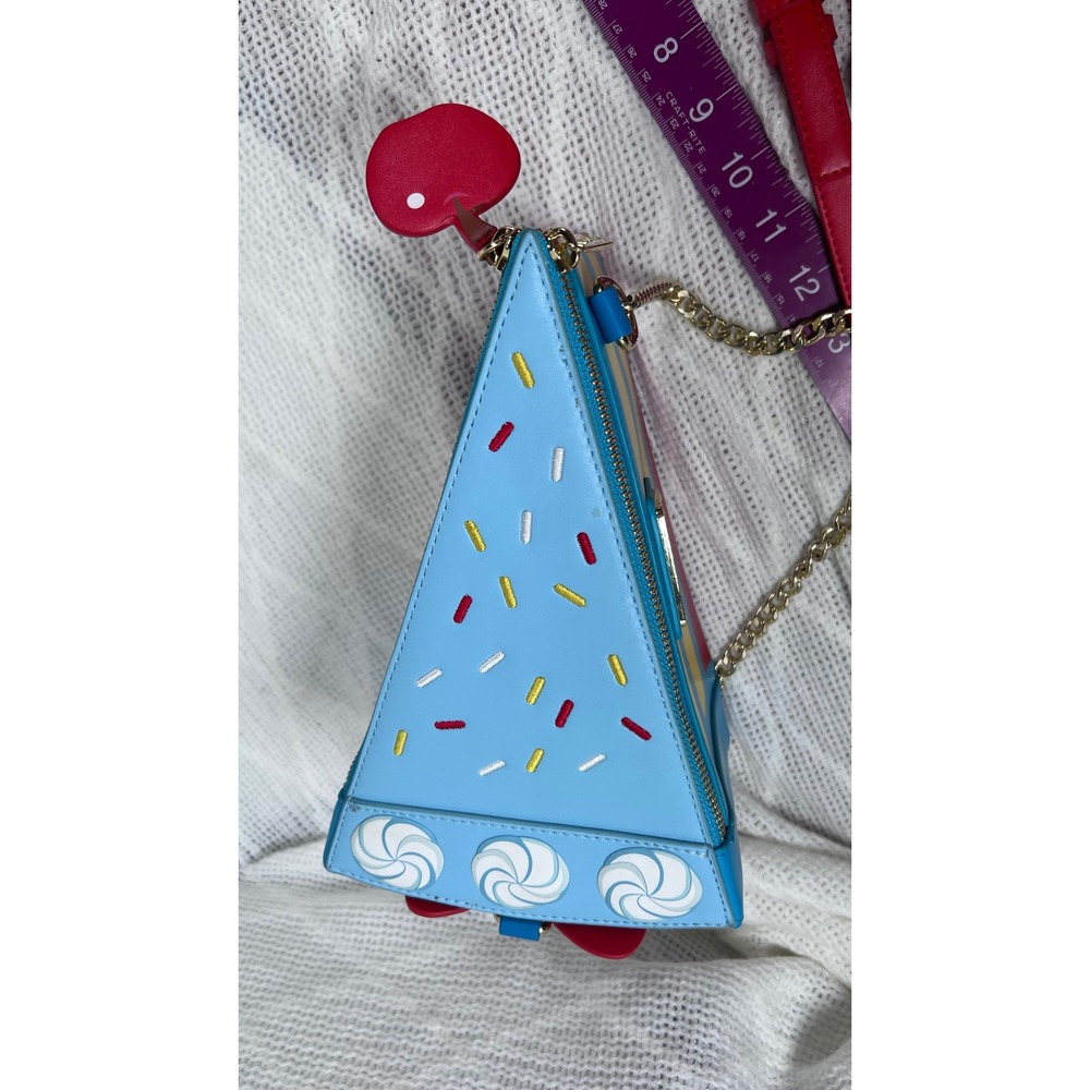 Loungefly Disney Snow White Slice of Cake Crossbody Bag Blue Multi Striped Cute! - Picture 9 of 9